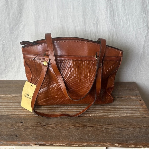 Patricia Nash Handbags - Patricia Nash Woven Leather Shoulder Bag in Warm Brown